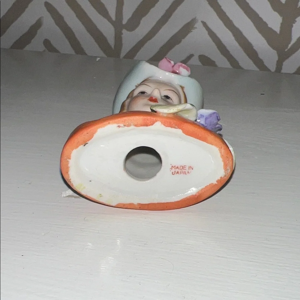 Vintage Ceramic Lady Bust with Floral Hat